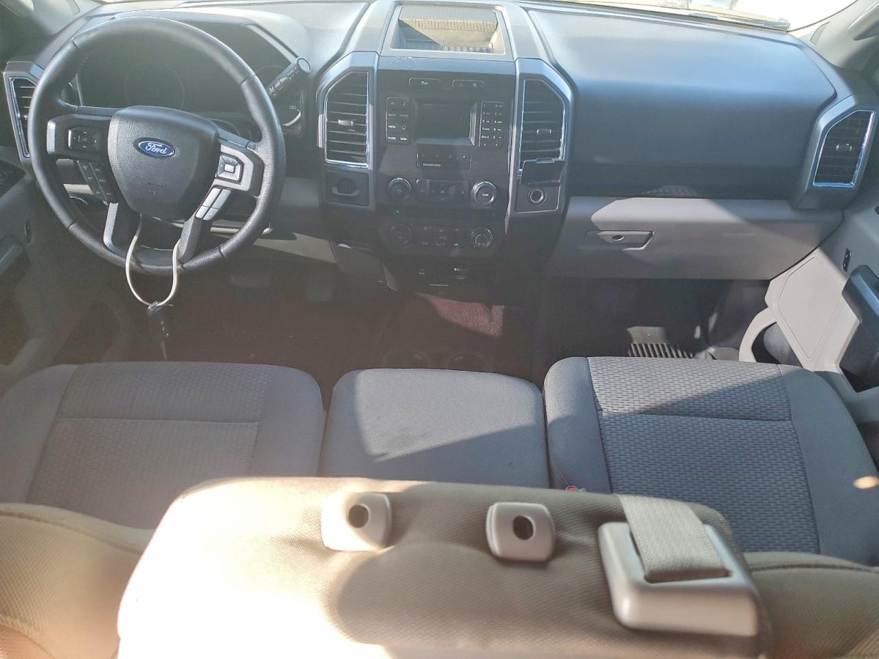 2016 FORD F150 SUPERCREW photo 29