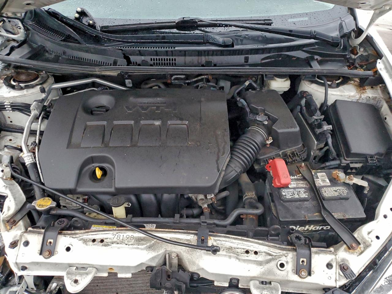 2014 TOYOTA COROLLA L photo 31