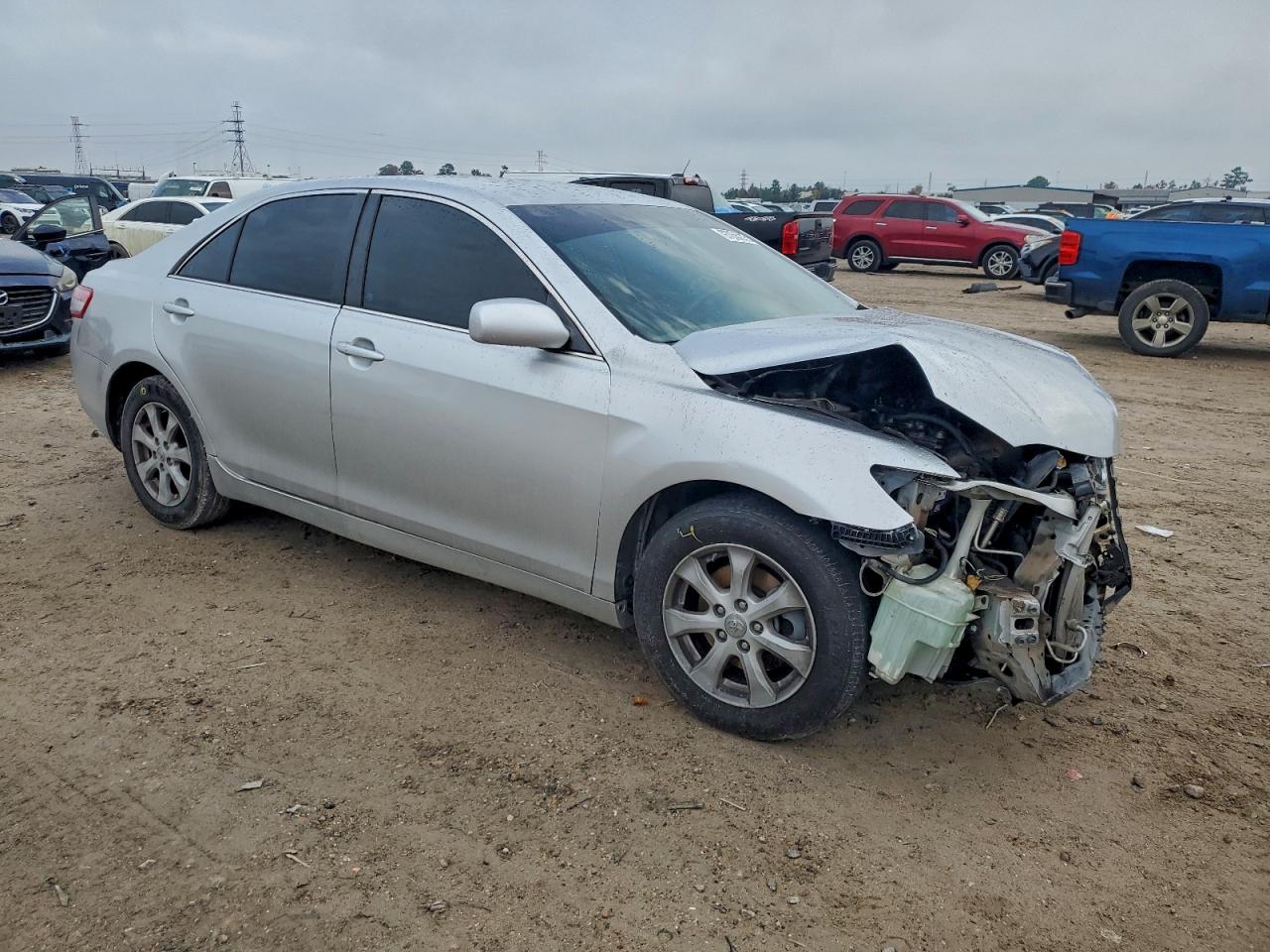 2011 TOYOTA CAMRY BASE photo 10