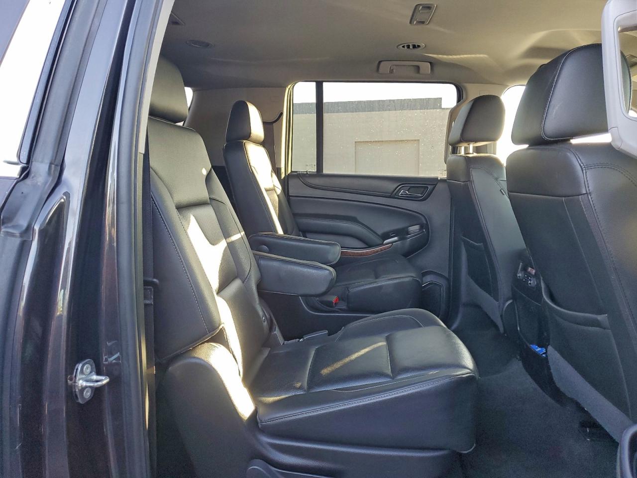 2018 CHEVROLET SUBURBAN K1500 PREMIER photo 31