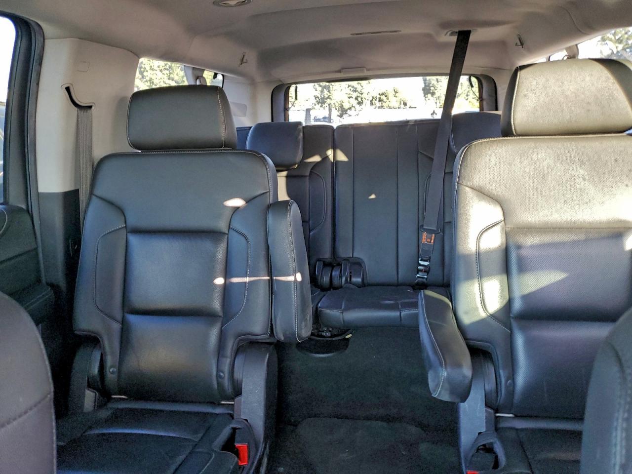 2018 CHEVROLET SUBURBAN K1500 PREMIER photo 28
