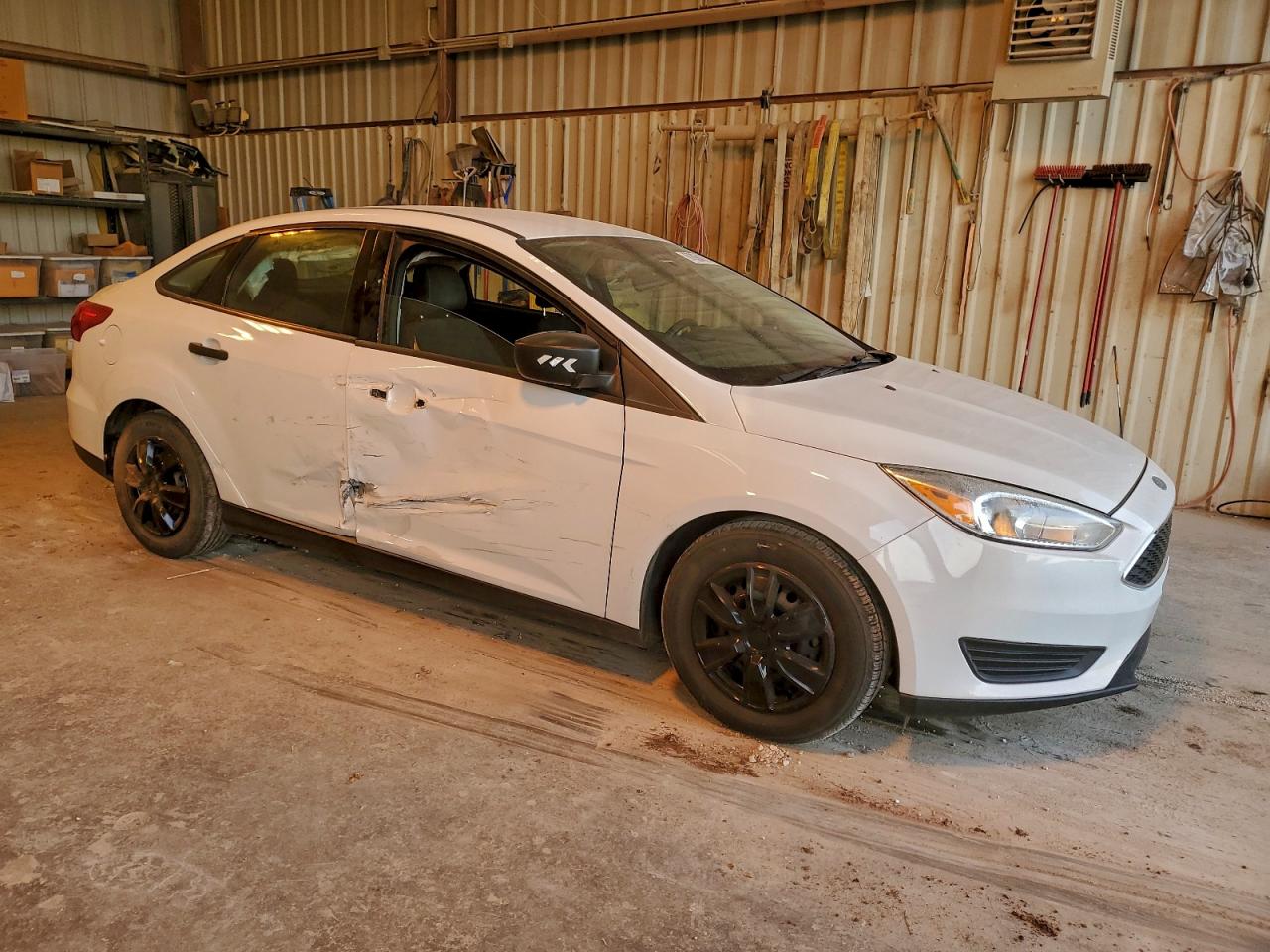 2018 FORD FOCUS S photo 7