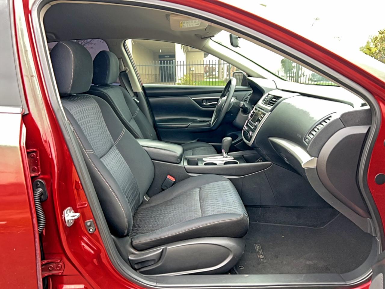 2016 NISSAN ALTIMA 2.5 photo 5