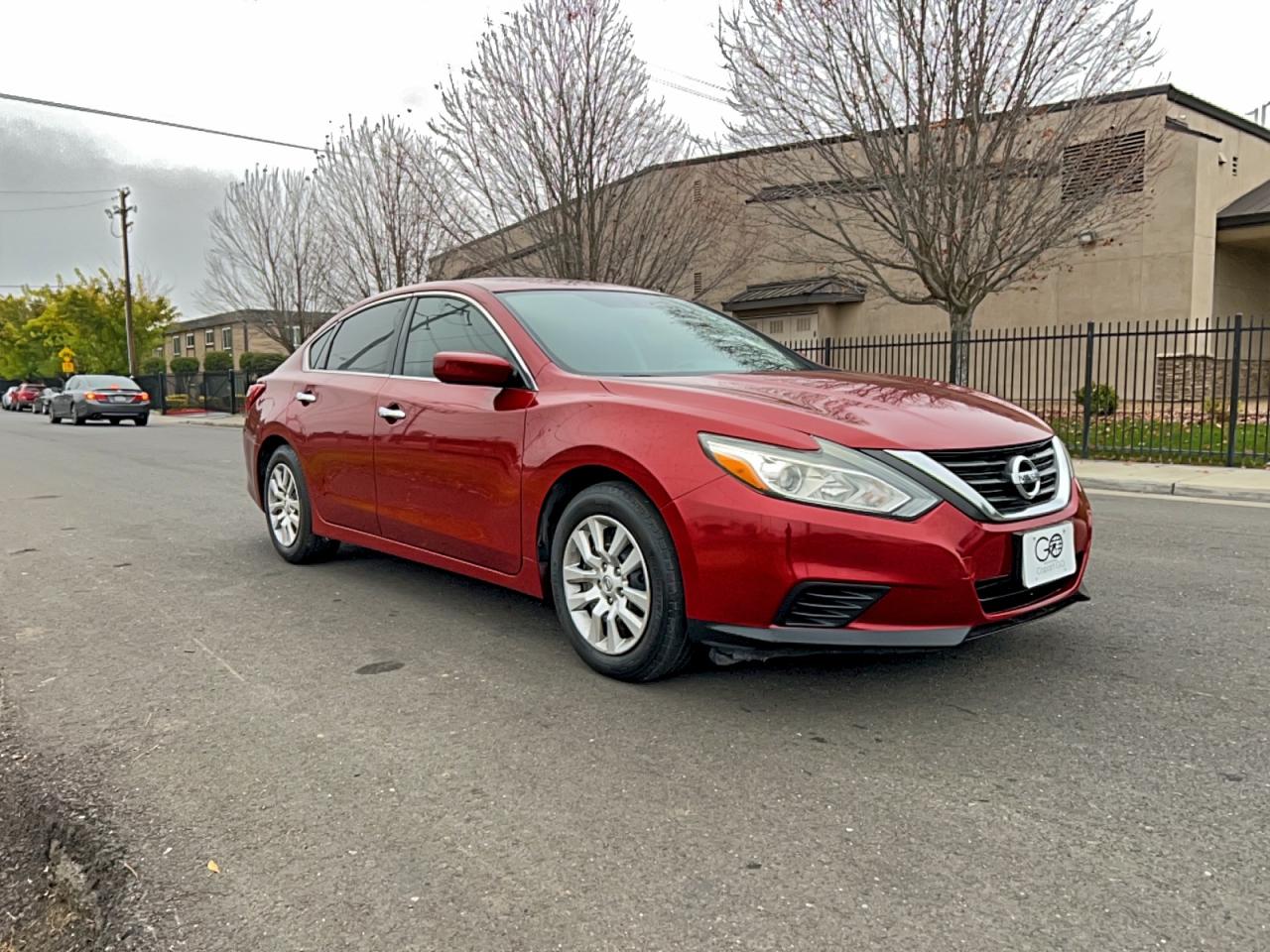 2016 NISSAN ALTIMA 2.5 — MINOR DENT/SCRATCHES damage — photo 1
