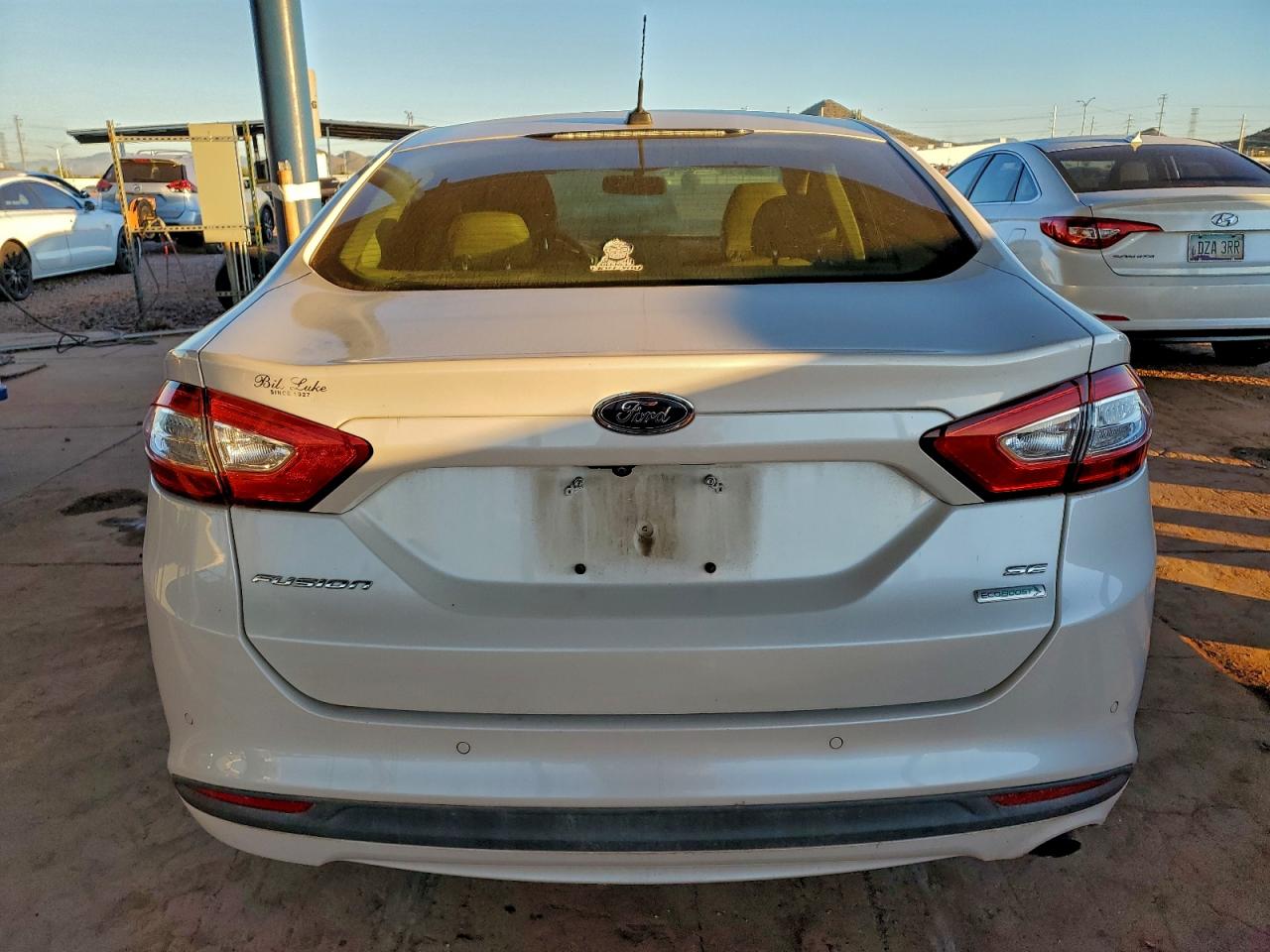 2016 FORD FUSION SE photo 11