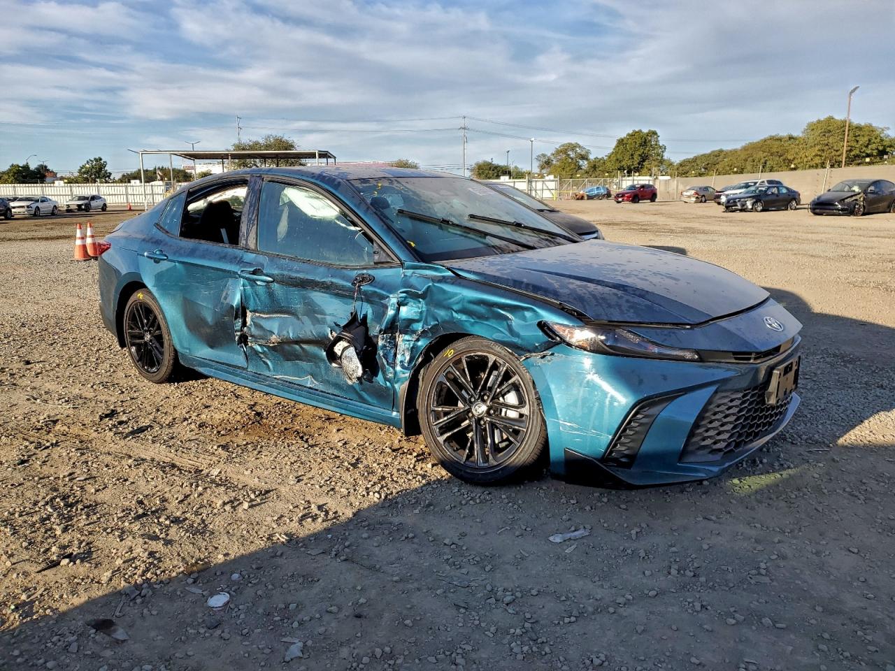2026 TOYOTA CAMRY XSE photo 7