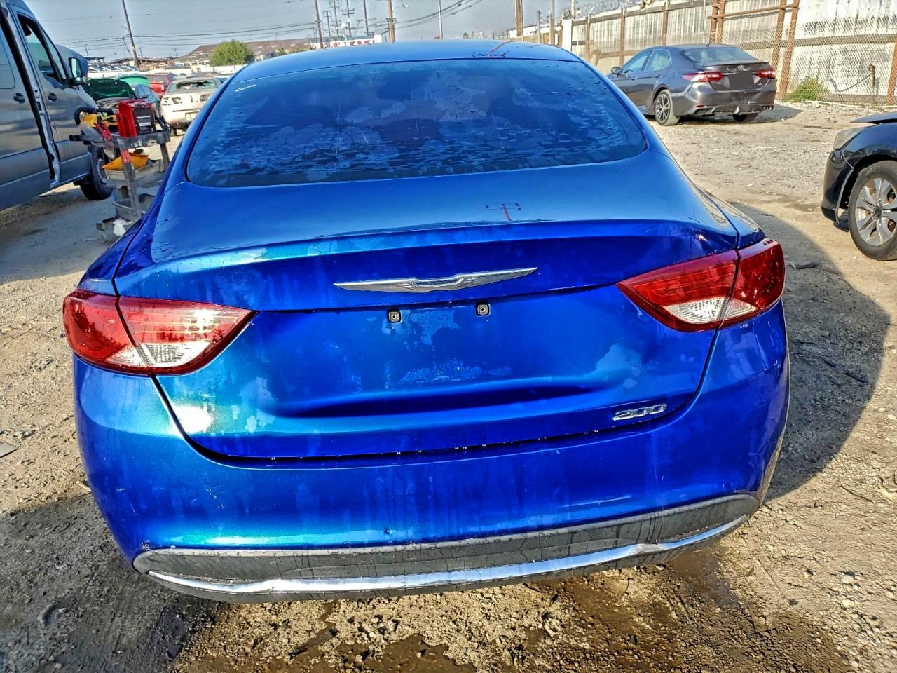 2015 CHRYSLER 200 LIMITED photo 11