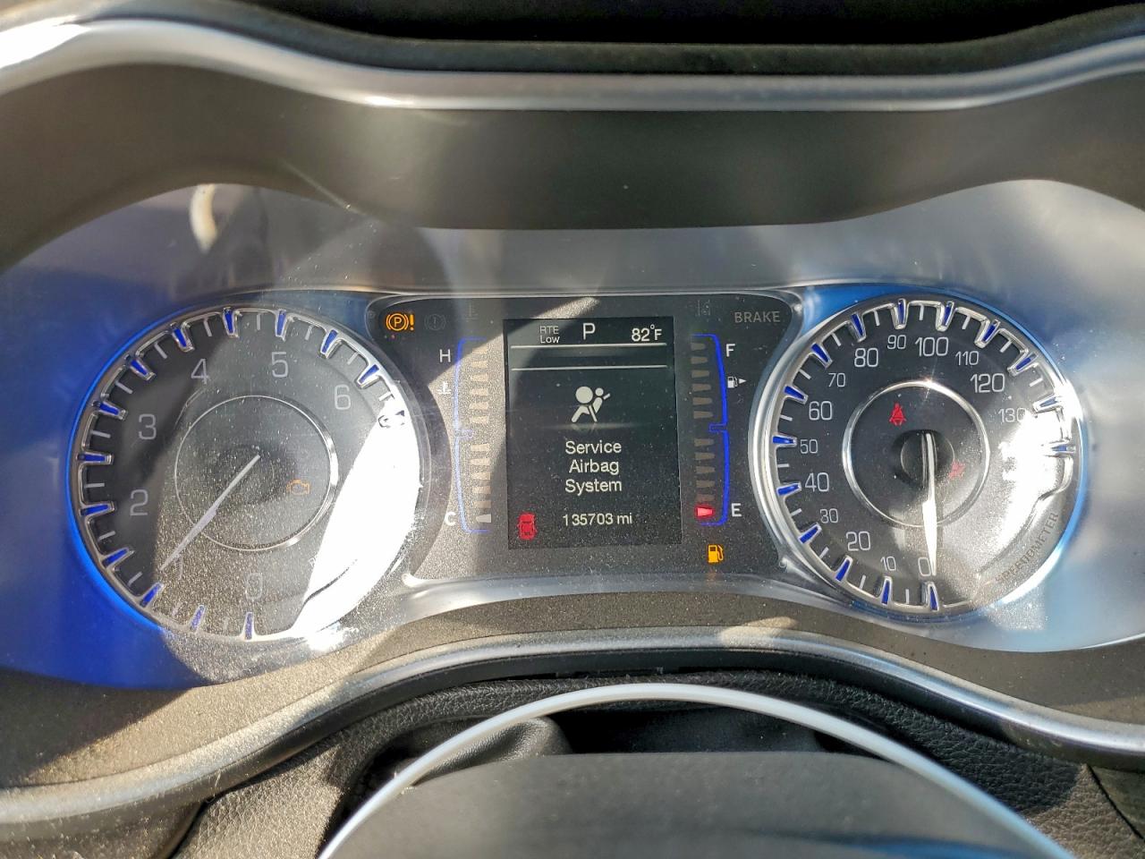 2015 CHRYSLER 200 LIMITED photo 17