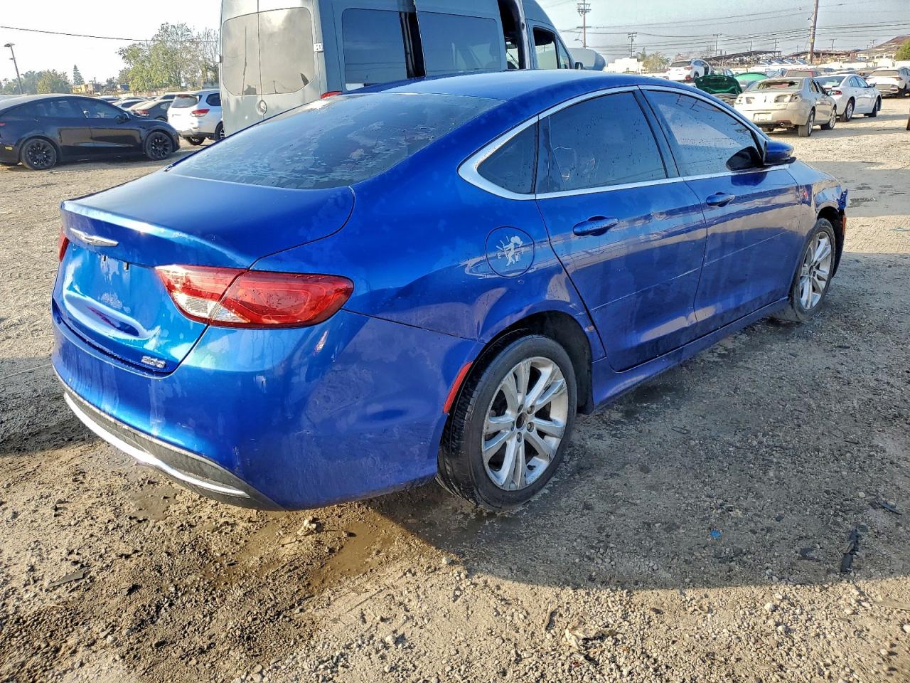 2015 CHRYSLER 200 LIMITED photo 5