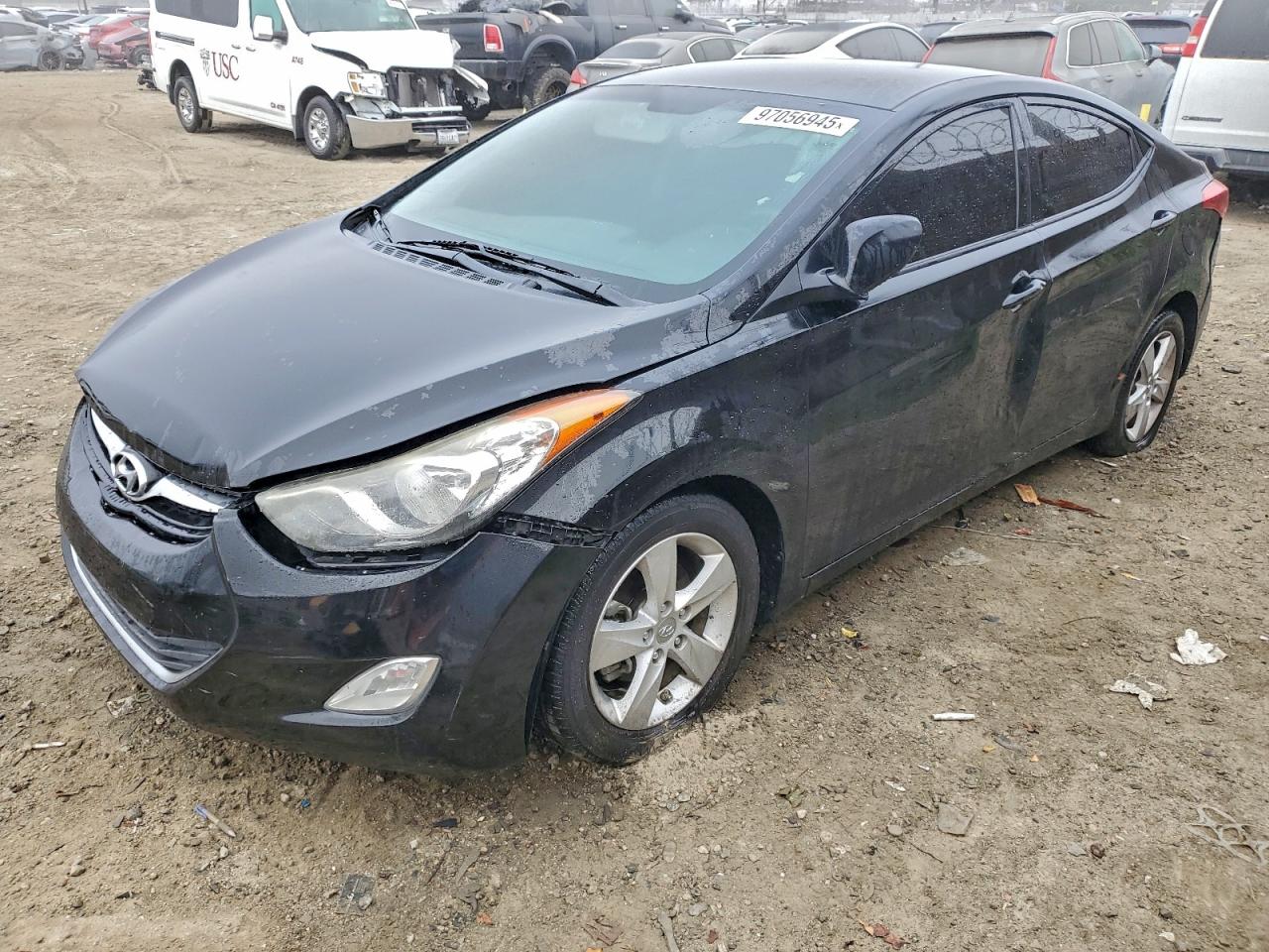 2013 HYUNDAI ELANTRA