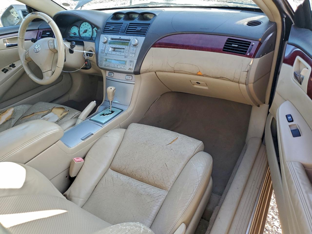 2004 TOYOTA CAMRY SOLARA SE photo 8