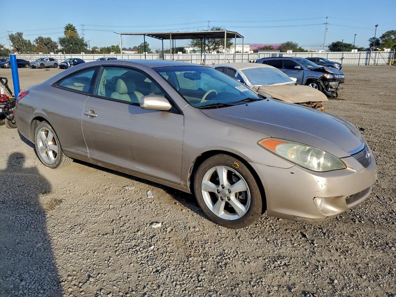 2004 TOYOTA CAMRY SOLARA SE photo 4