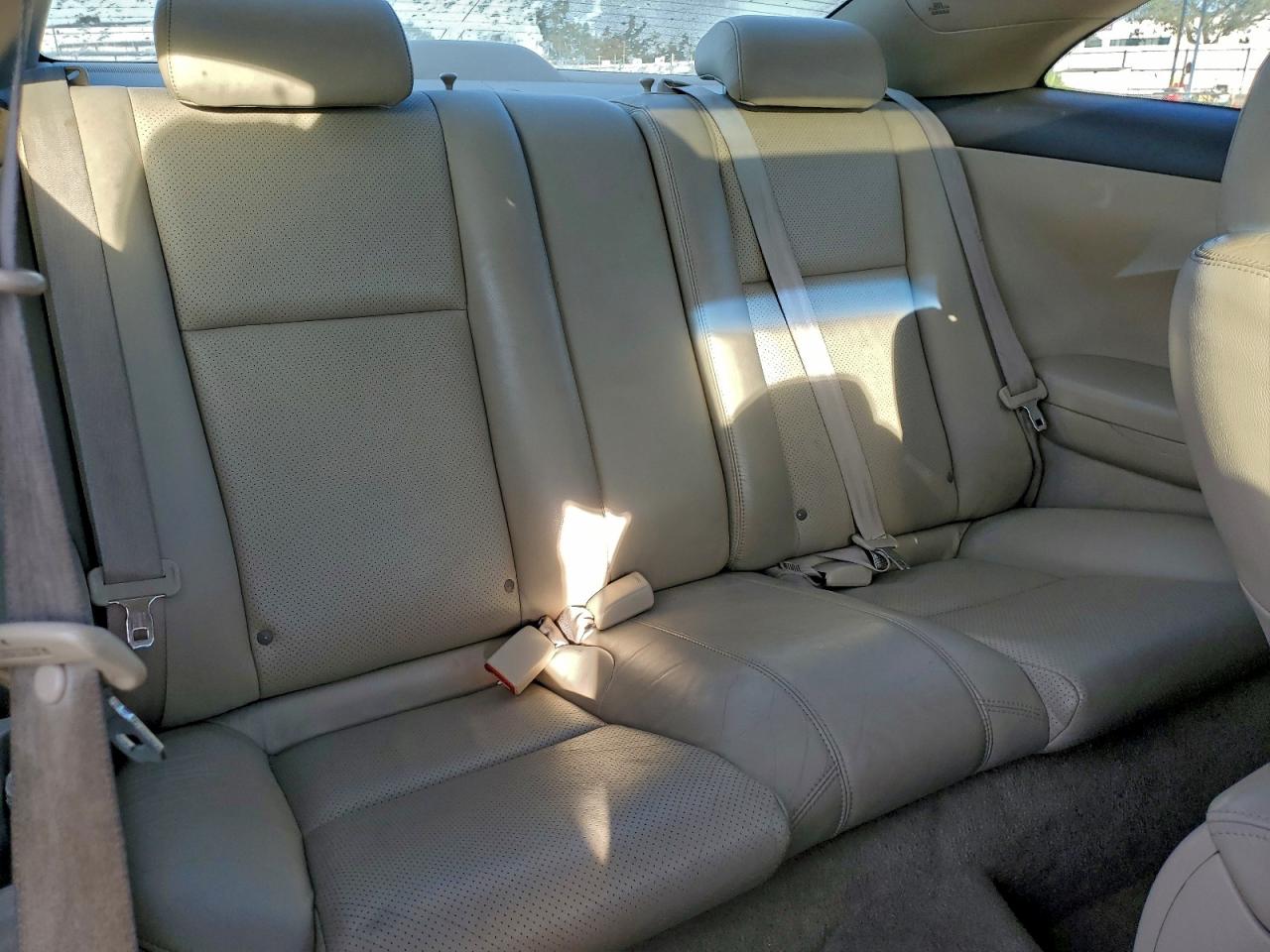 2004 TOYOTA CAMRY SOLARA SE photo 10