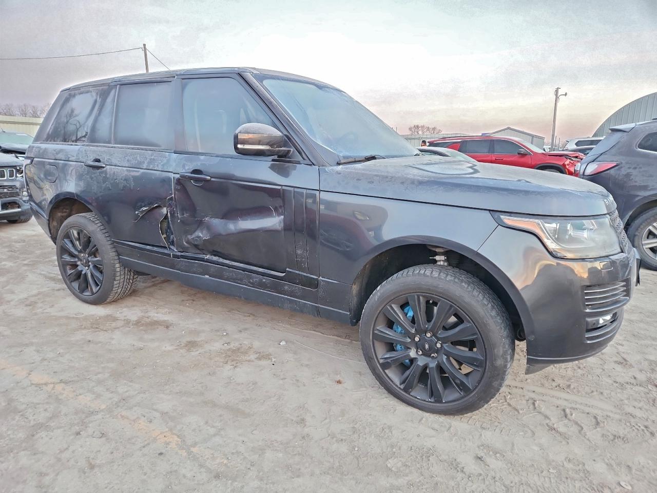 2016 LAND ROVER RANGE ROVER SUPERCHARGED photo 4