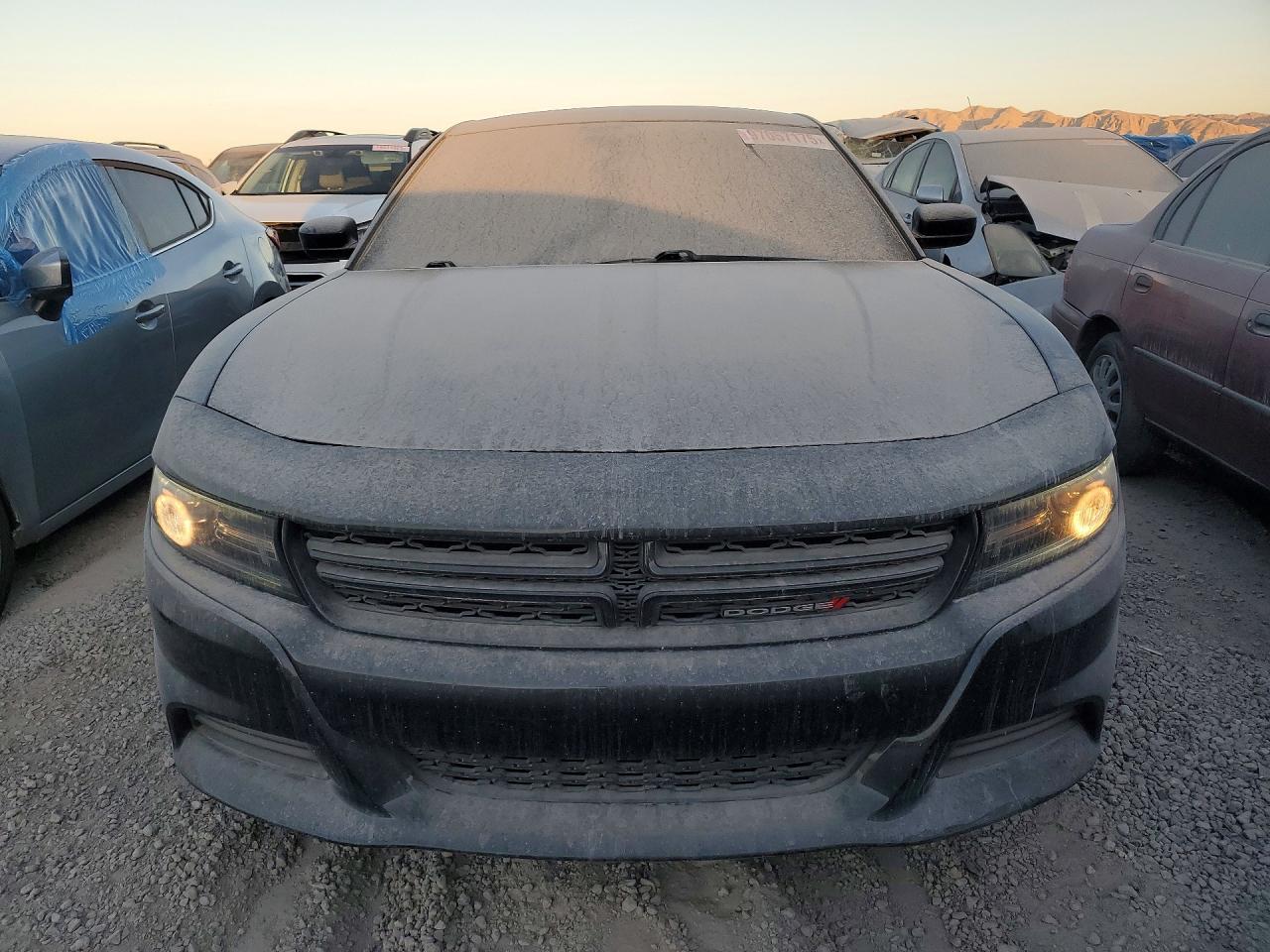 2020 DODGE CHARGER SXT photo 5