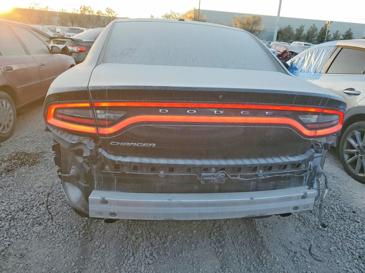 2020 DODGE CHARGER SXT photo 6