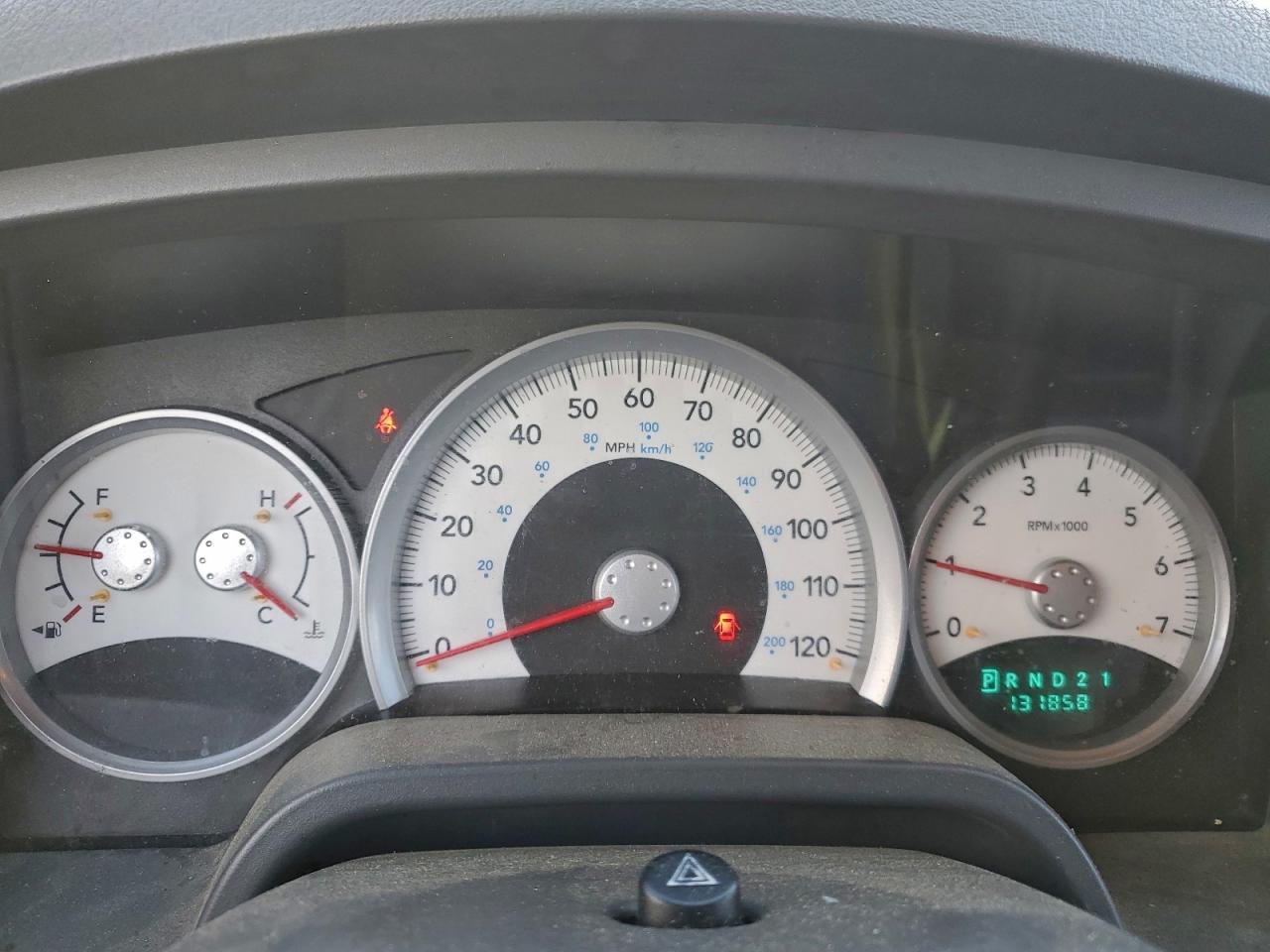 2005 DODGE DAKOTA QUAD SLT photo 9