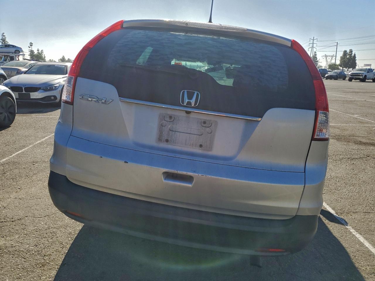 2012 HONDA CR-V LX photo 11