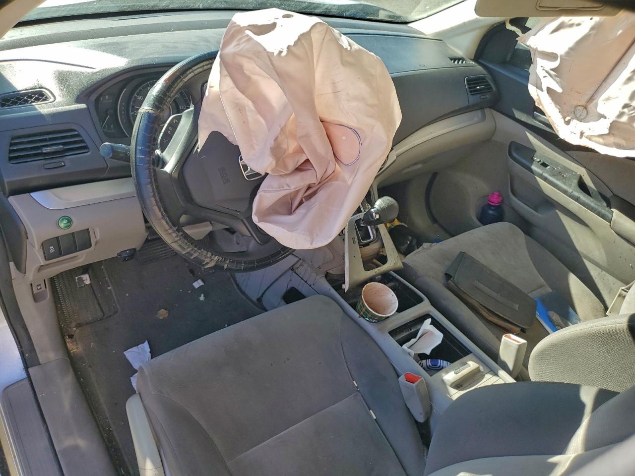 2012 HONDA CR-V LX photo 15
