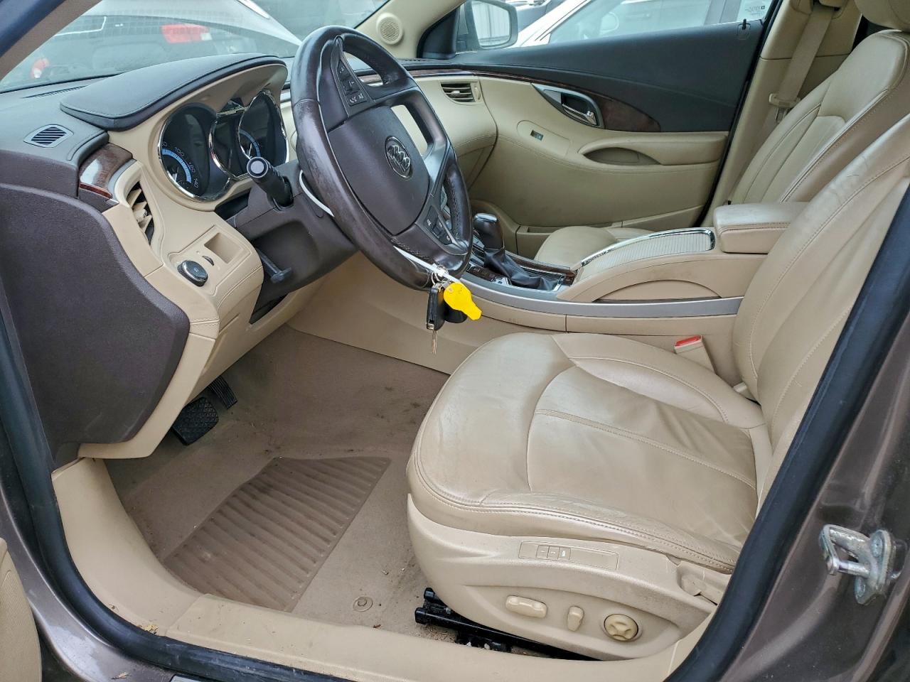 2010 BUICK LACROSSE CXL photo 7