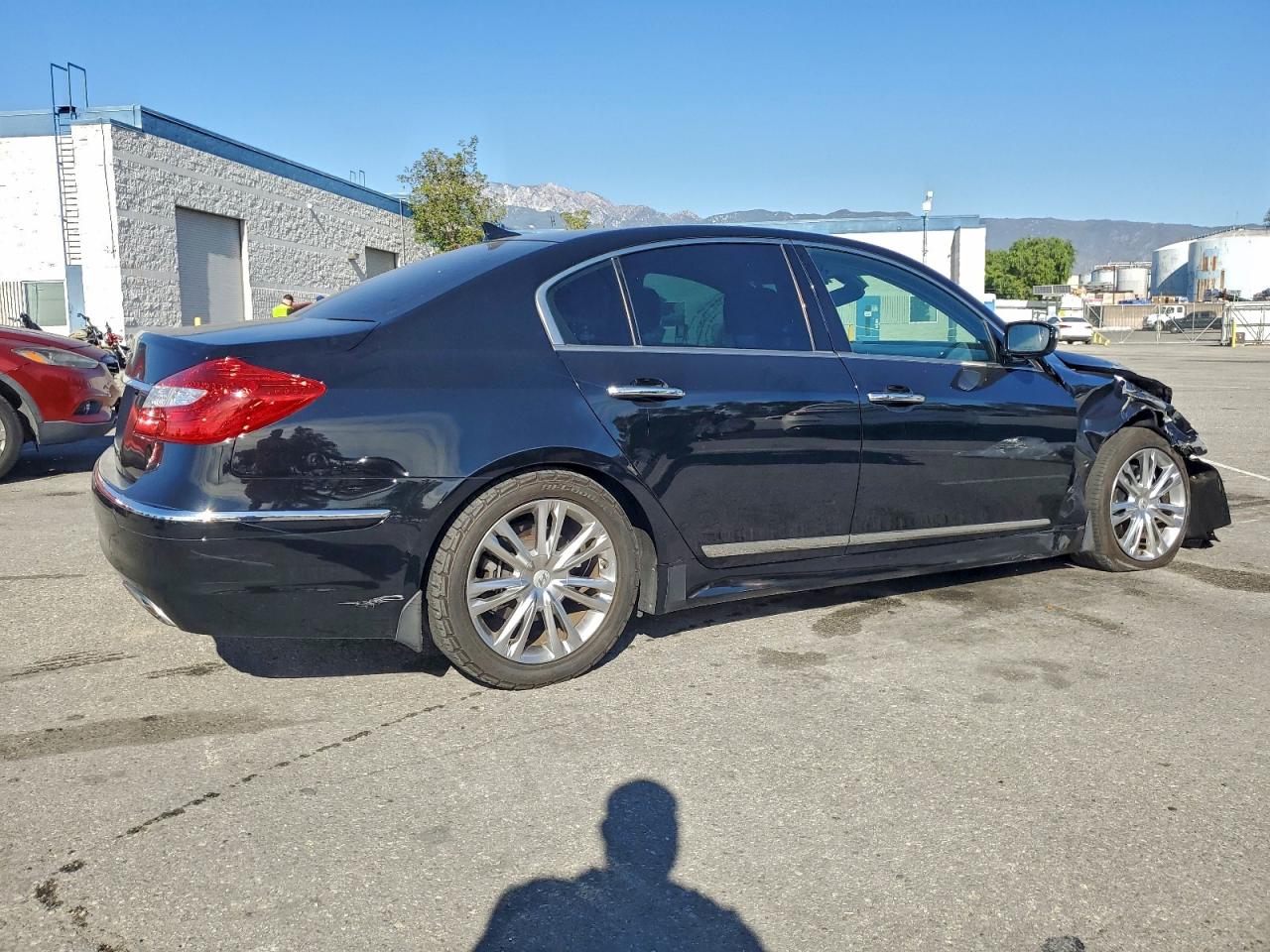 2012 HYUNDAI GENESIS 4.6L photo 9