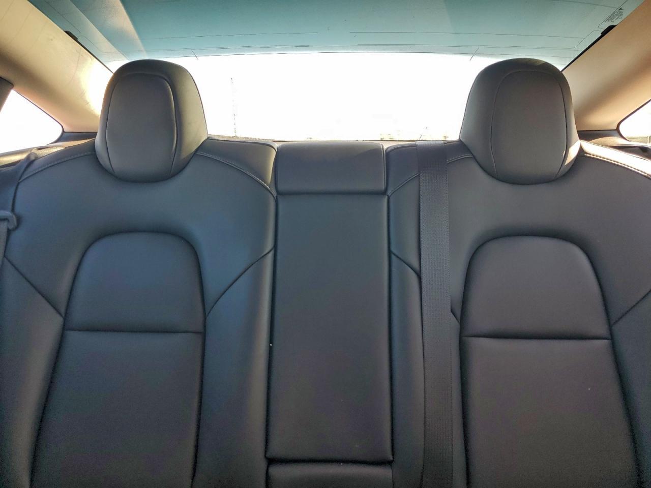 2022 TESLA MODEL 3 photo 10