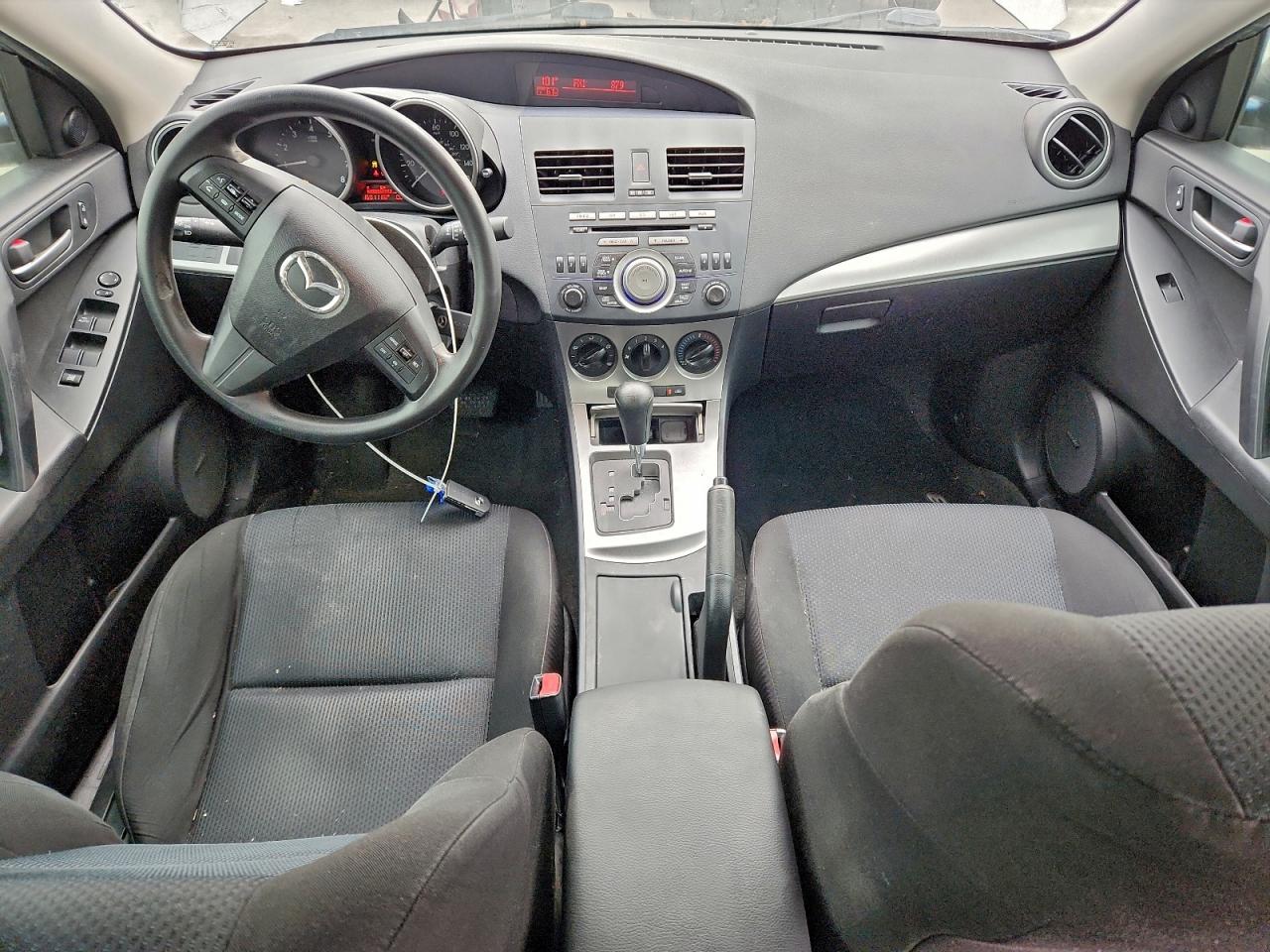 2010 MAZDA 3 I photo 8