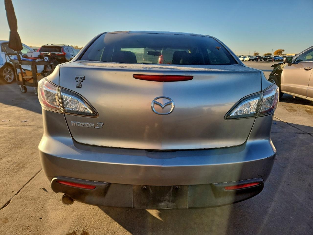 2010 MAZDA 3 I photo 6