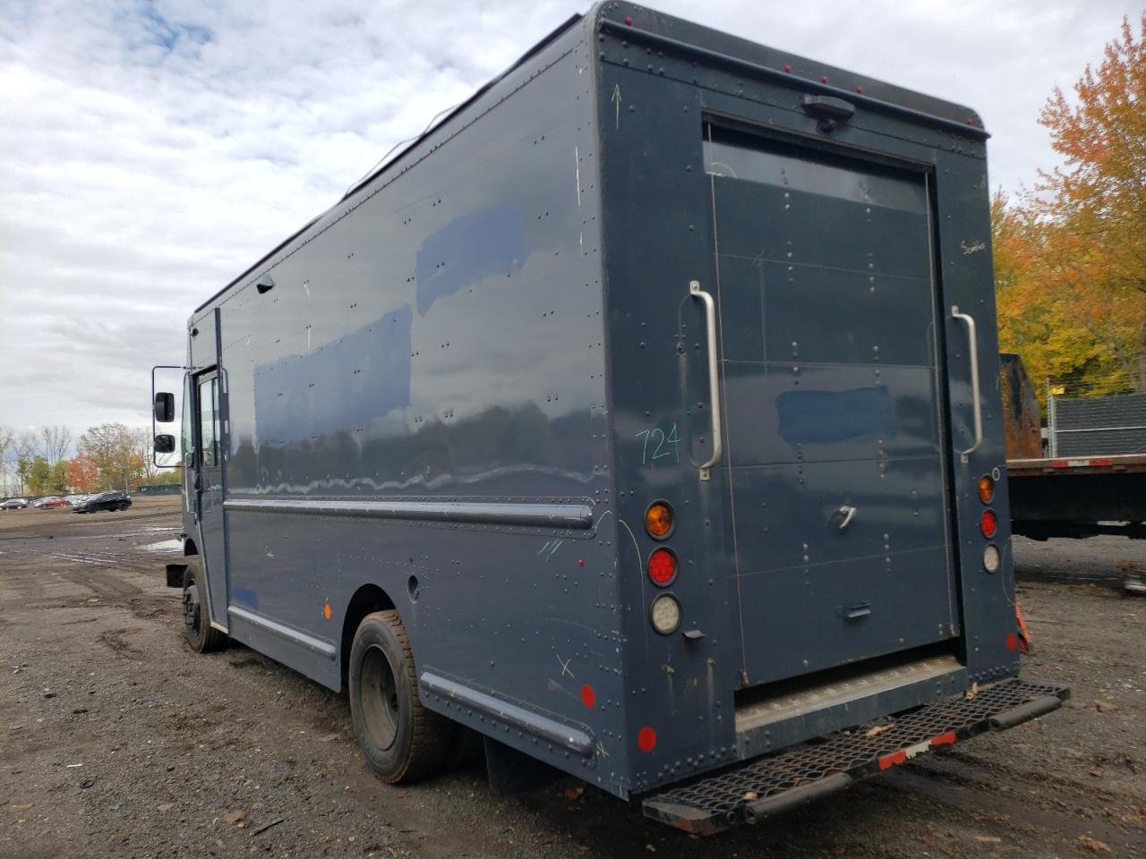 2021  CHASSIS M - DELIVERY TRUCK photo 4