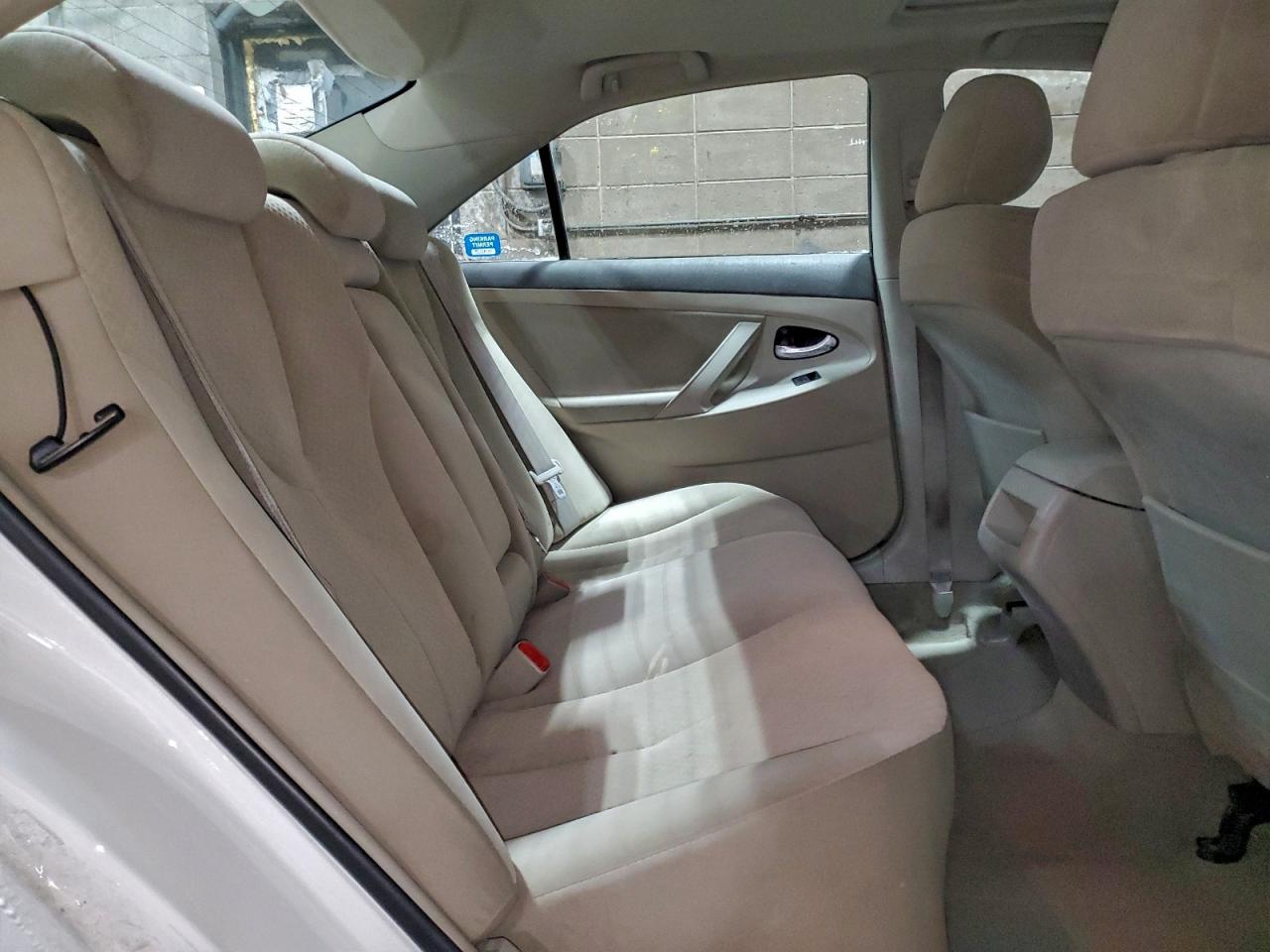 2009 TOYOTA CAMRY photo 19