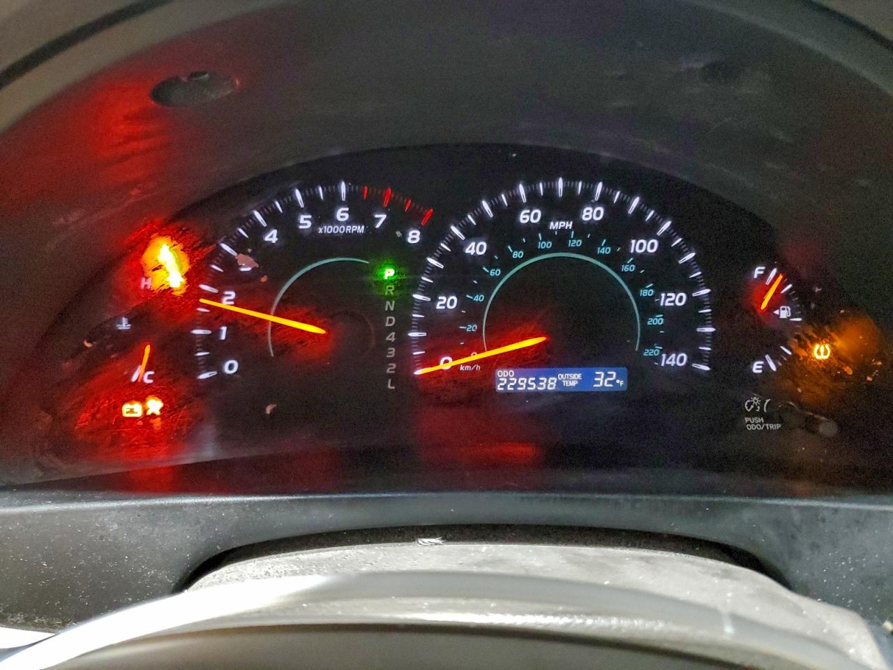 2009 TOYOTA CAMRY photo 17