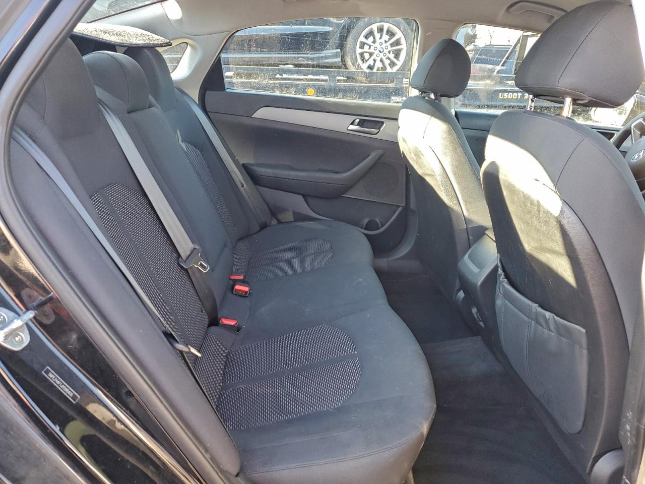 2018 HYUNDAI SONATA SE photo 10