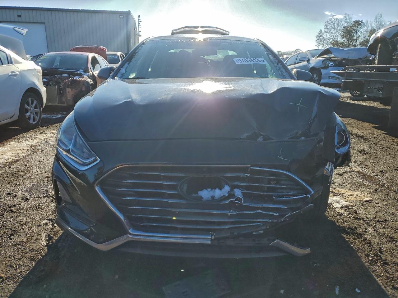2018 HYUNDAI SONATA SE photo 5