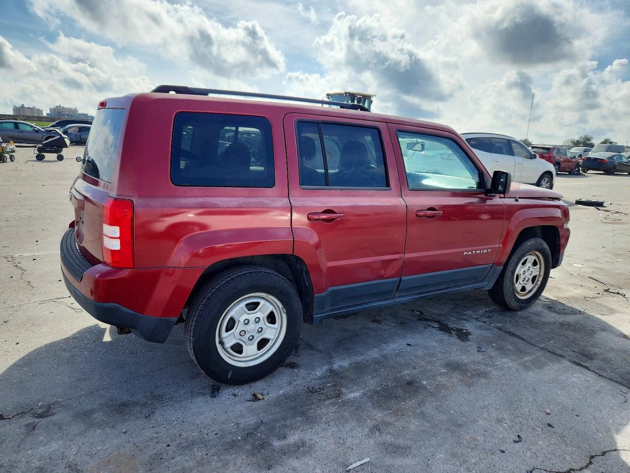 2014 JEEP PATRIOT SPORT photo 3