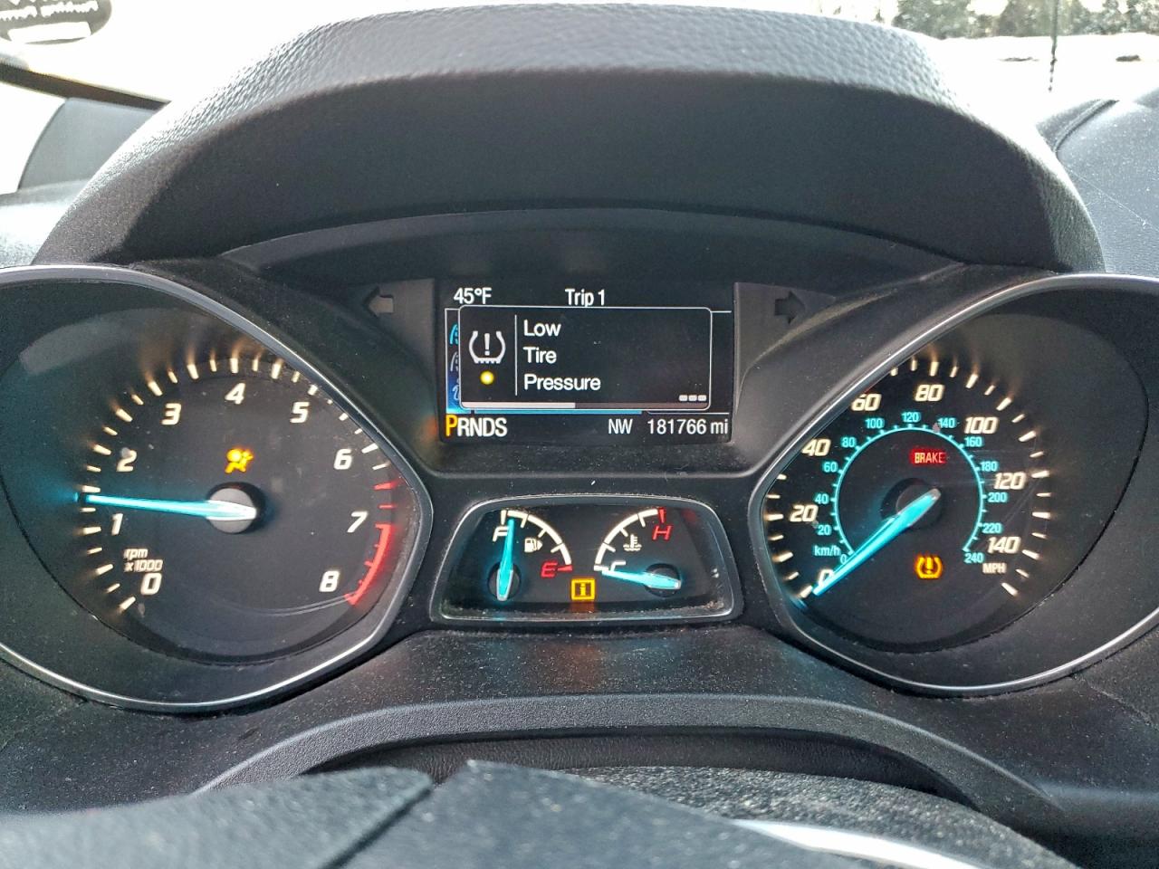 2016 FORD ESCAPE SE photo 33