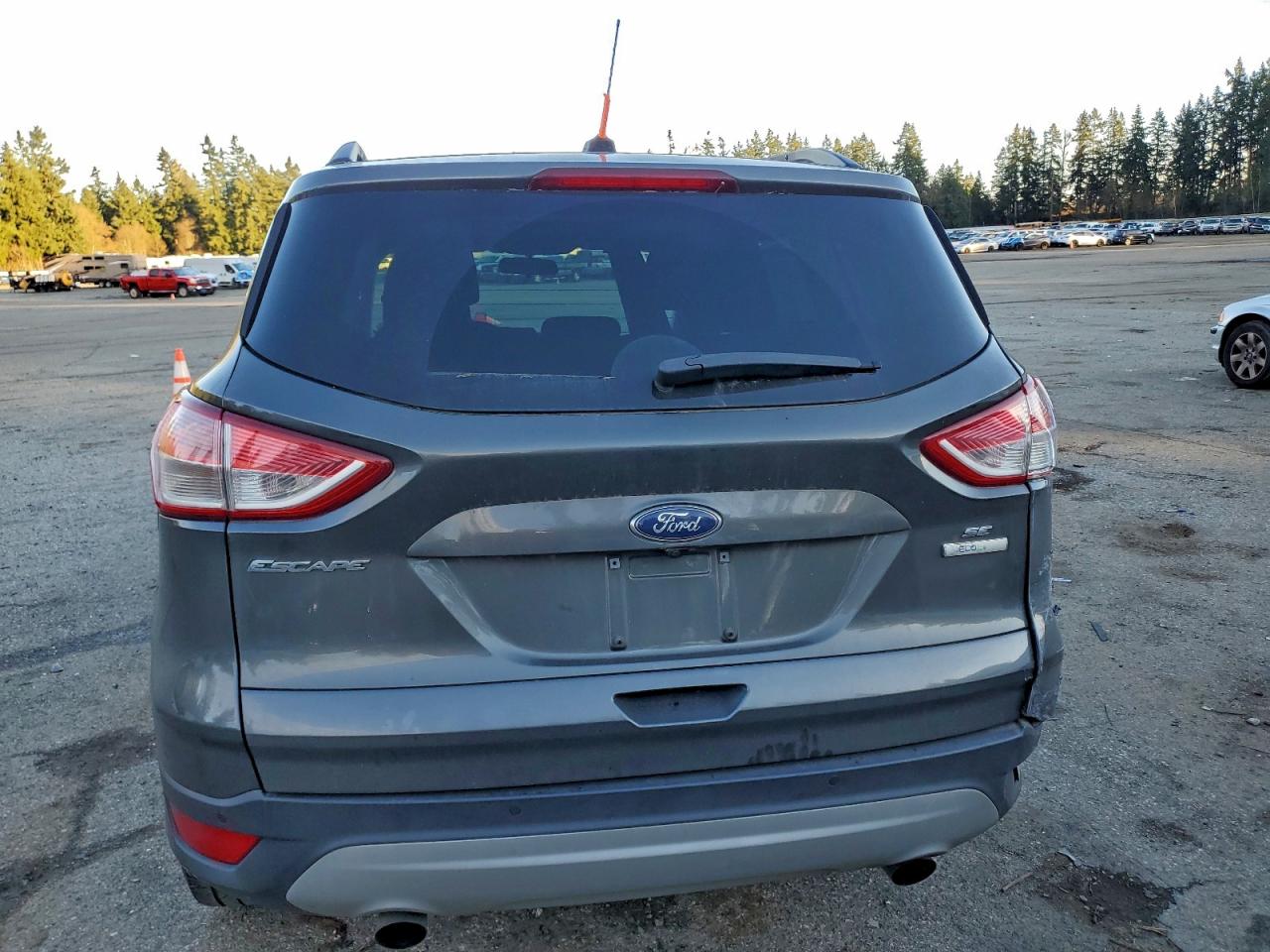 2016 FORD ESCAPE SE photo 21