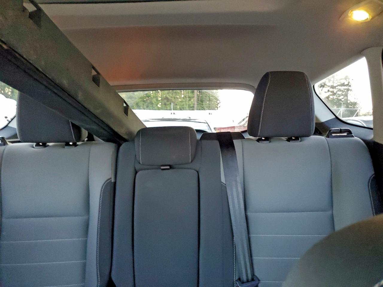 2016 FORD ESCAPE SE photo 37