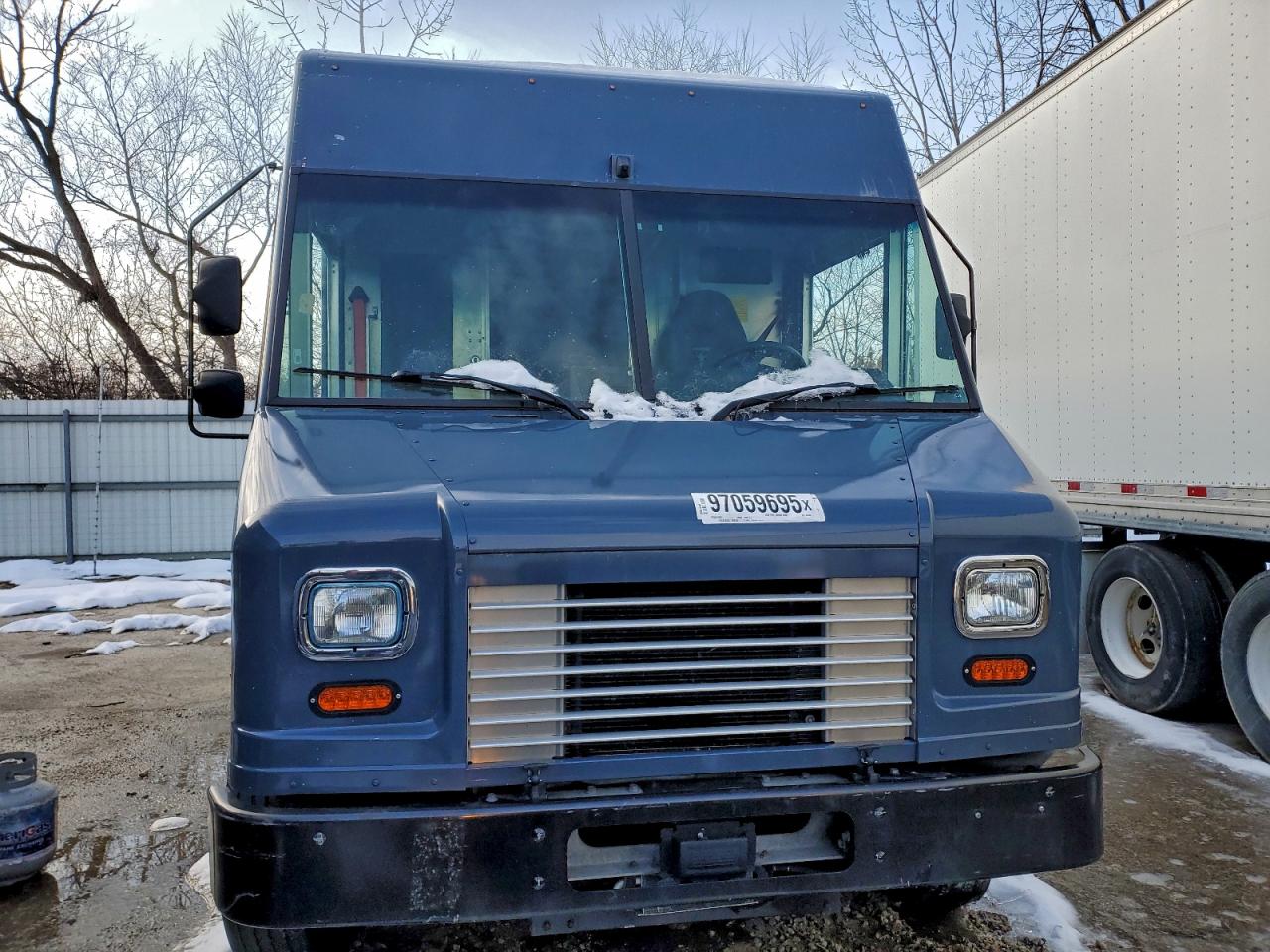 2020 FORD F59 - DELIVERY VAN photo 5