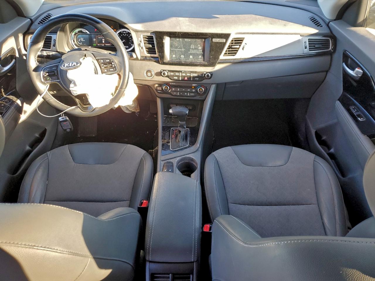 2018 KIA NIRO EX photo 22
