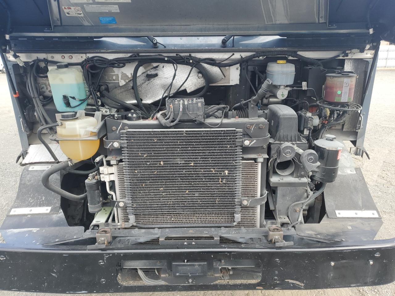 2021 FORD F59 - DELIVERY VAN photo 11