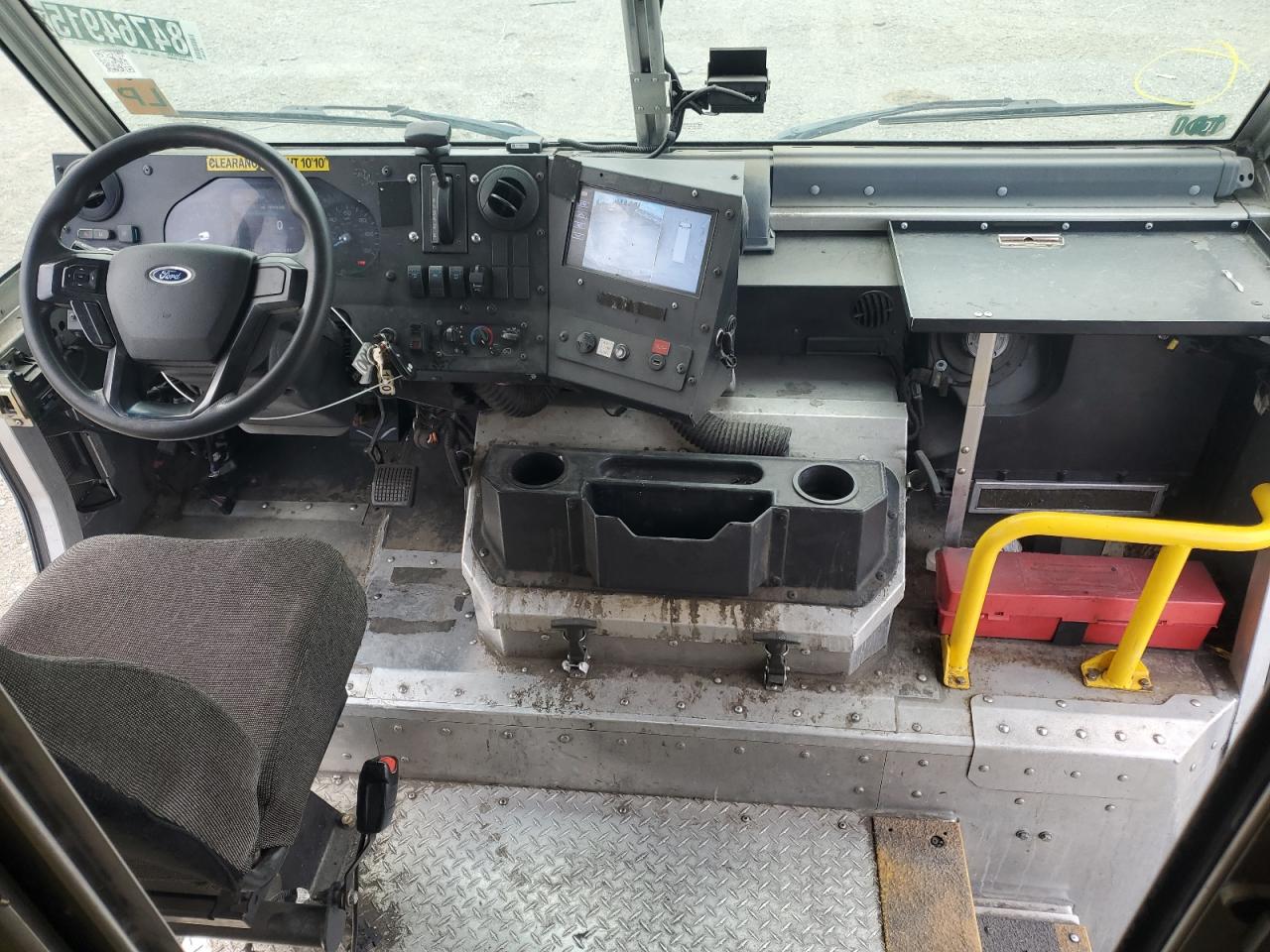 2021 FORD F59 - DELIVERY VAN photo 8