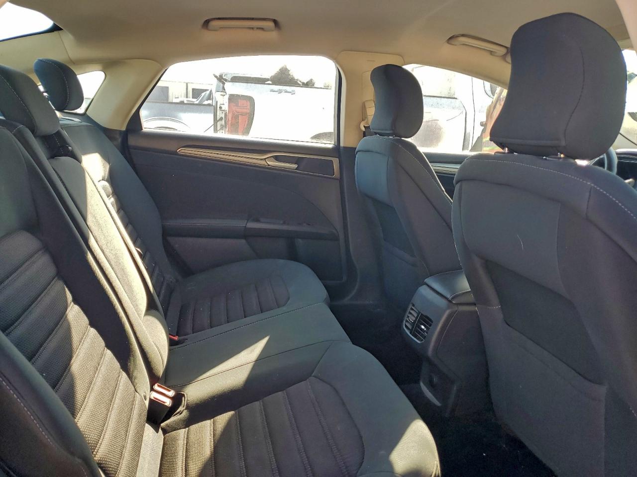 2019 FORD FUSION SE photo 10