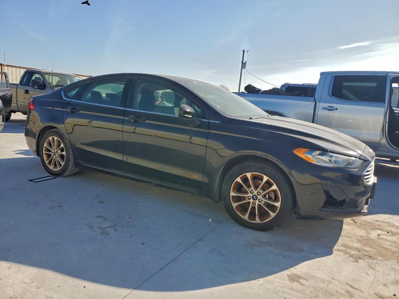 2019 FORD FUSION SE photo 4
