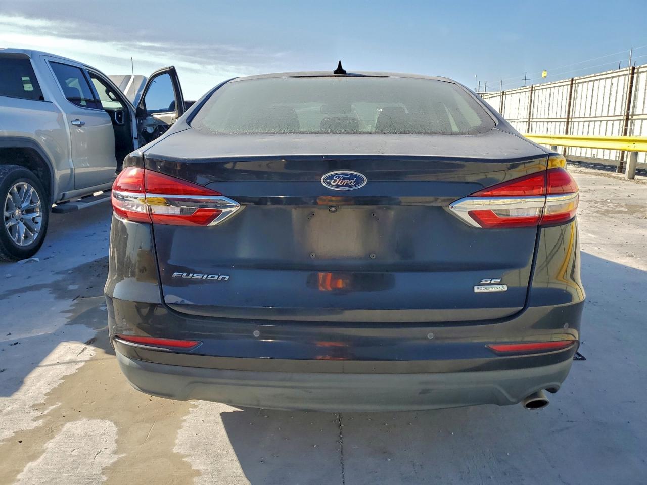 2019 FORD FUSION SE photo 6