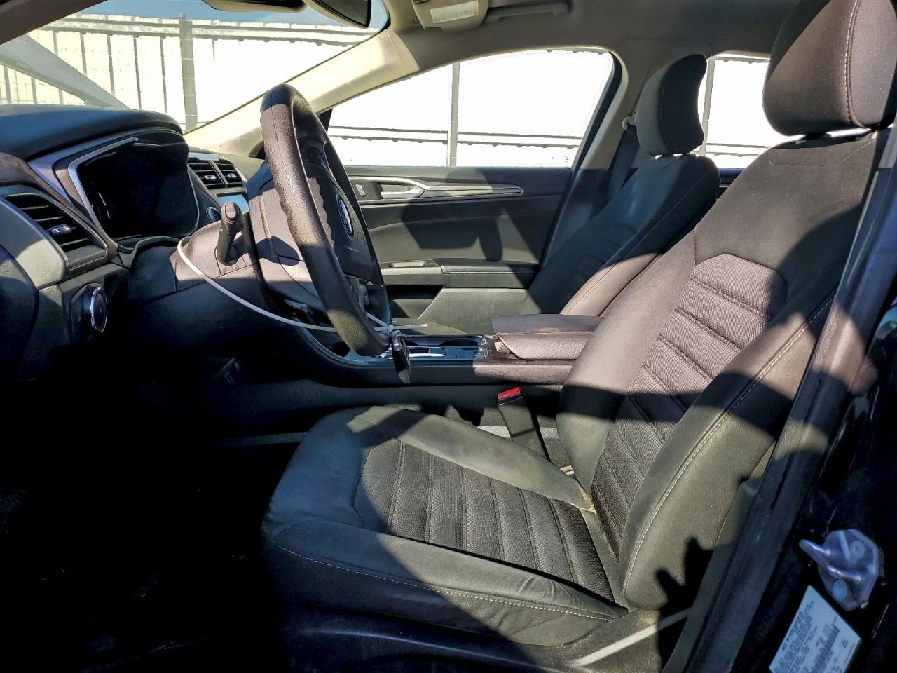 2019 FORD FUSION SE photo 7