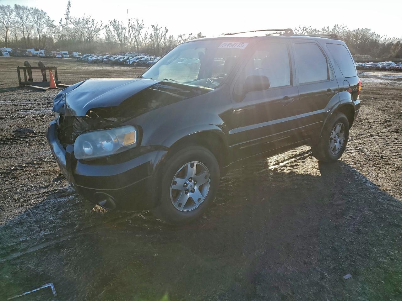 2005 FORD ESCAPE