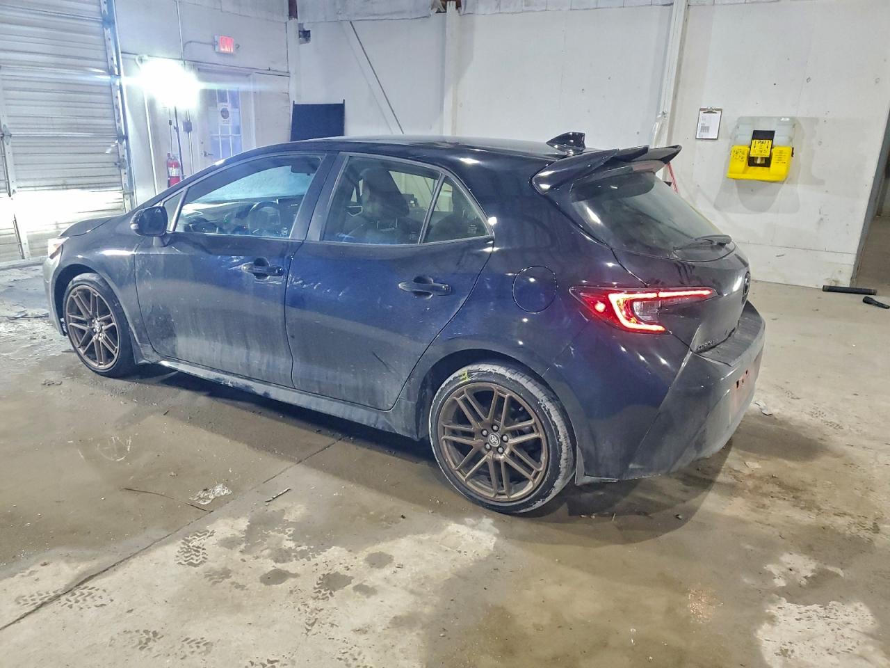 2024 TOYOTA COROLLA SE photo 2