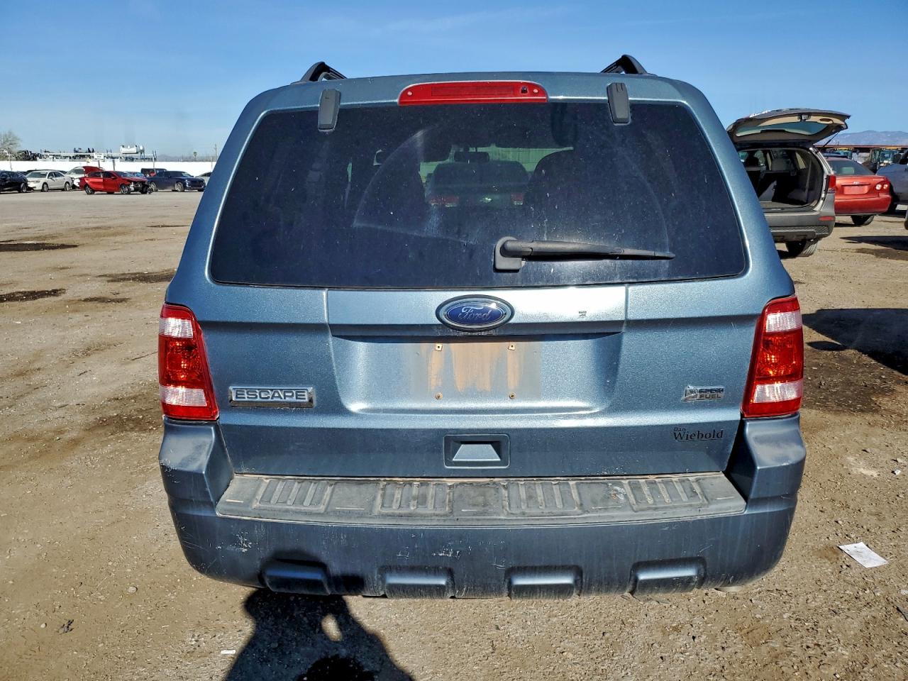 2011 FORD ESCAPE XLT photo 6