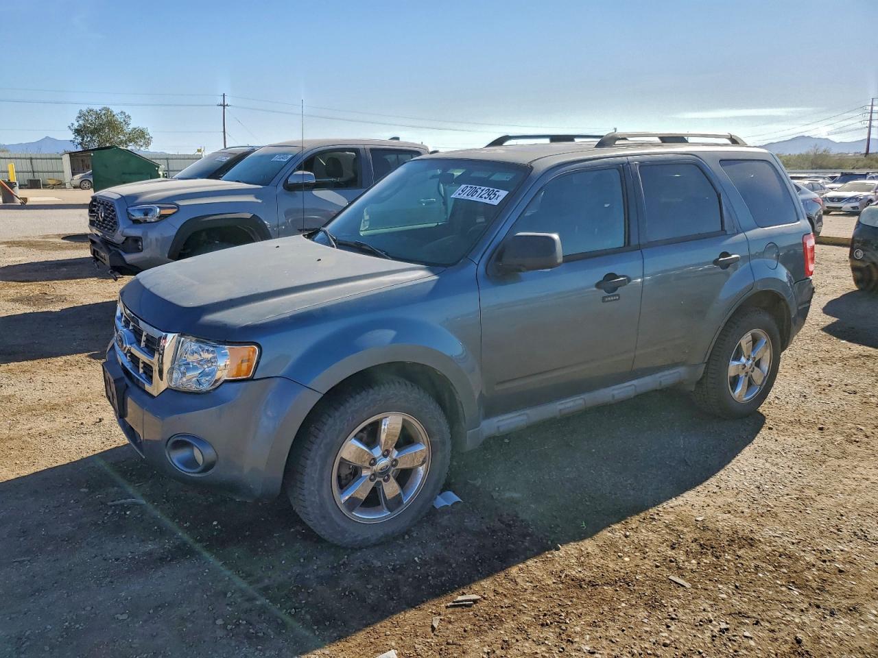 2011 FORD ESCAPE