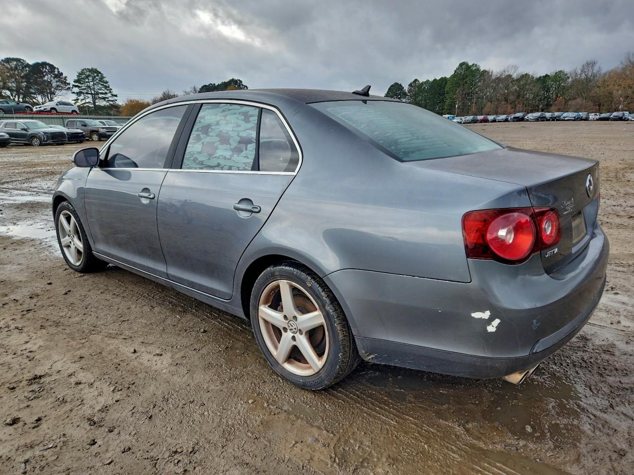 2009 VOLKSWAGEN JETTA SE photo 2